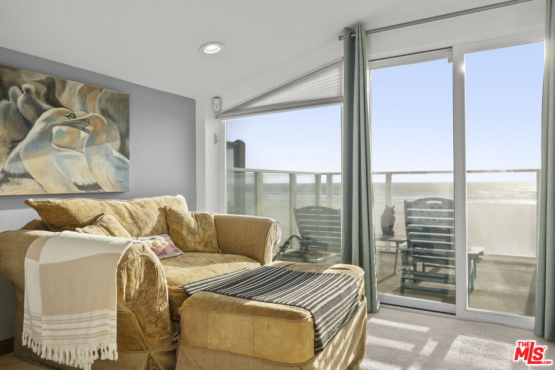 1005 Ocean Dr