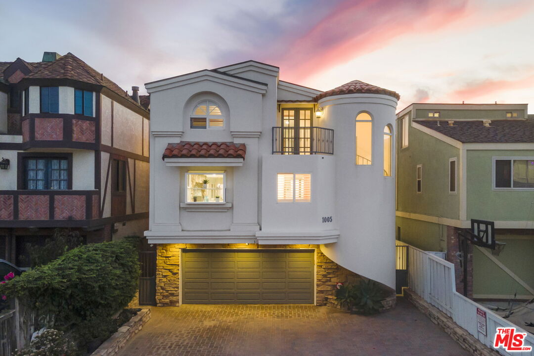 1005 Ocean Dr