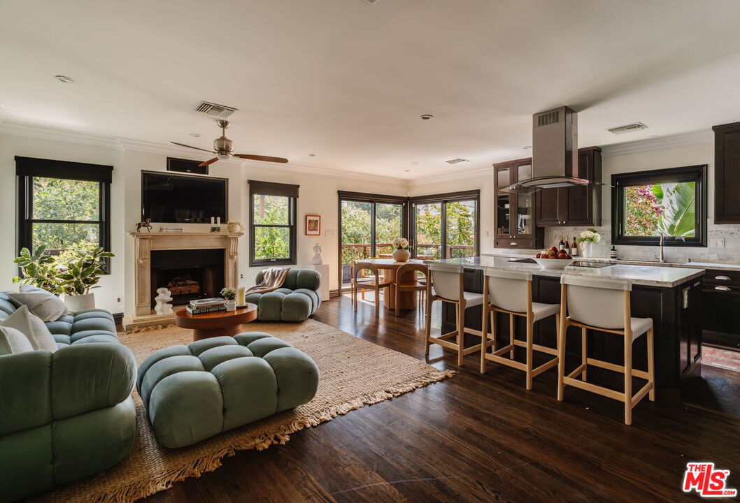 854 Kodak Dr