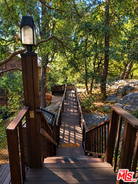 25033 Cascade Dr