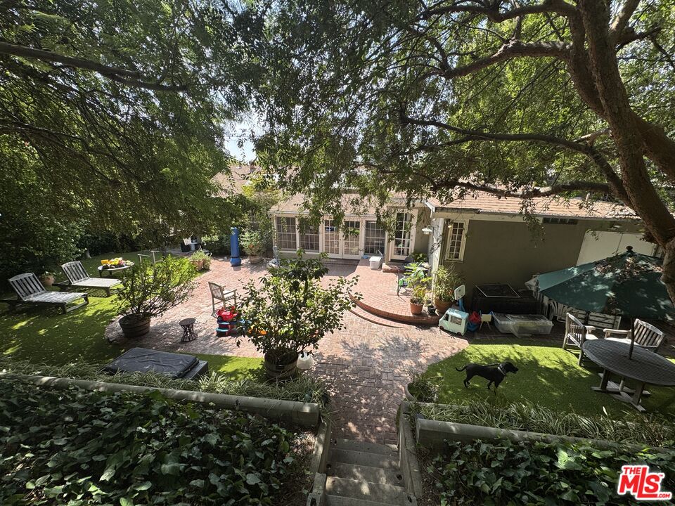 1348 Londonderry Pl