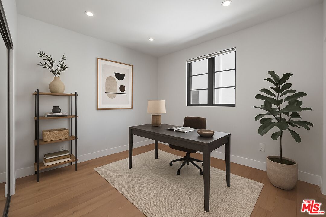 10612 W Kareen Ct
