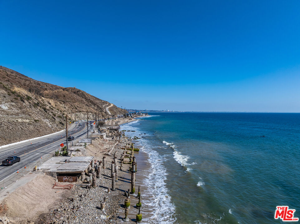19222 Pacific Coast Hwy