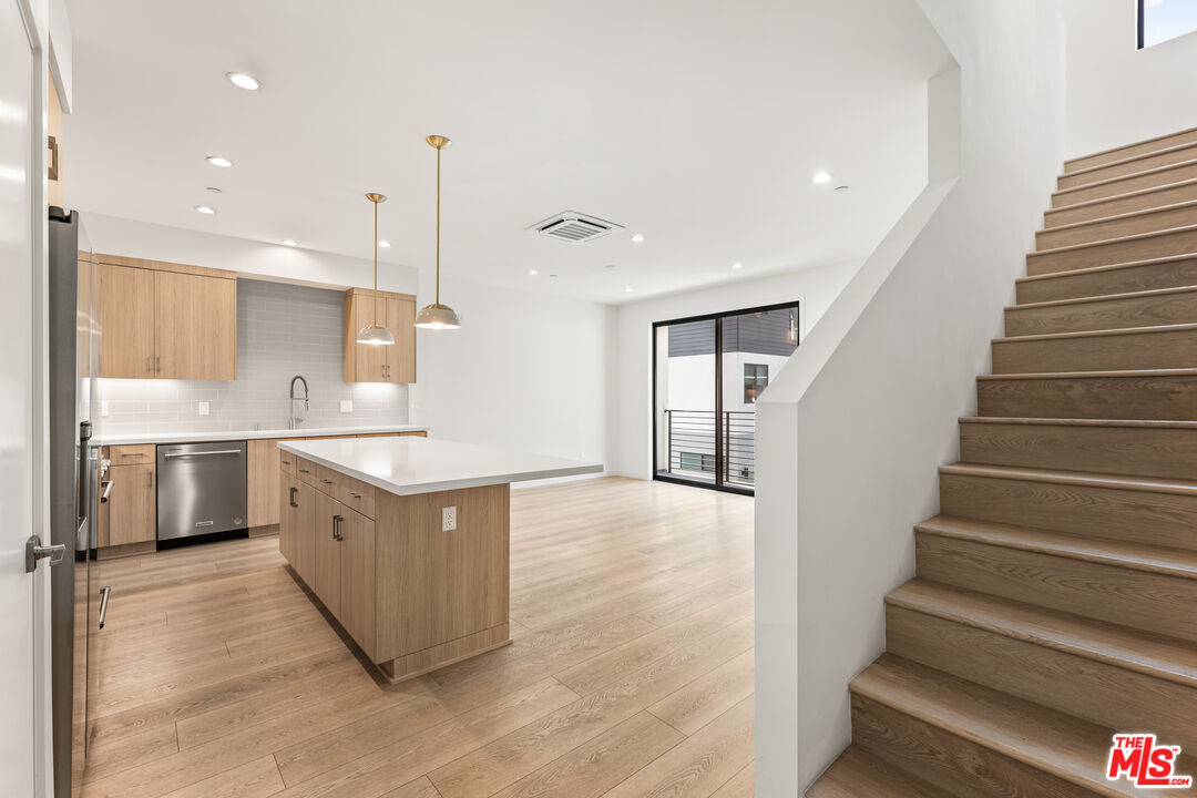 3419 N Fletcher Drive