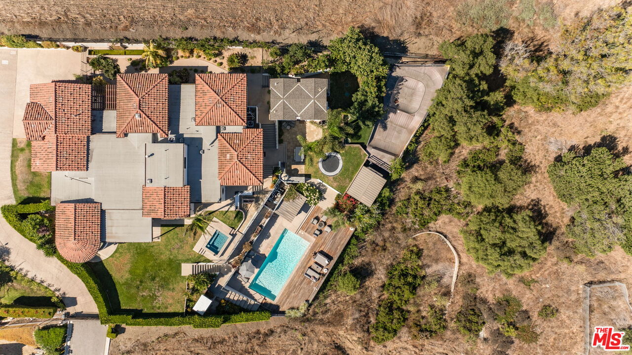 6271 Zuma Mesa Dr