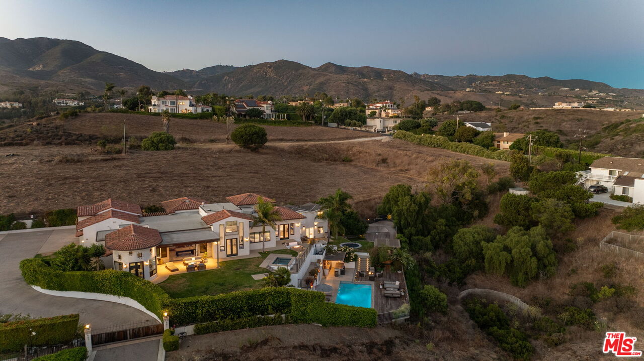 6271 Zuma Mesa Dr