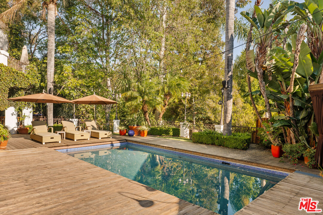2774 La Castana Dr