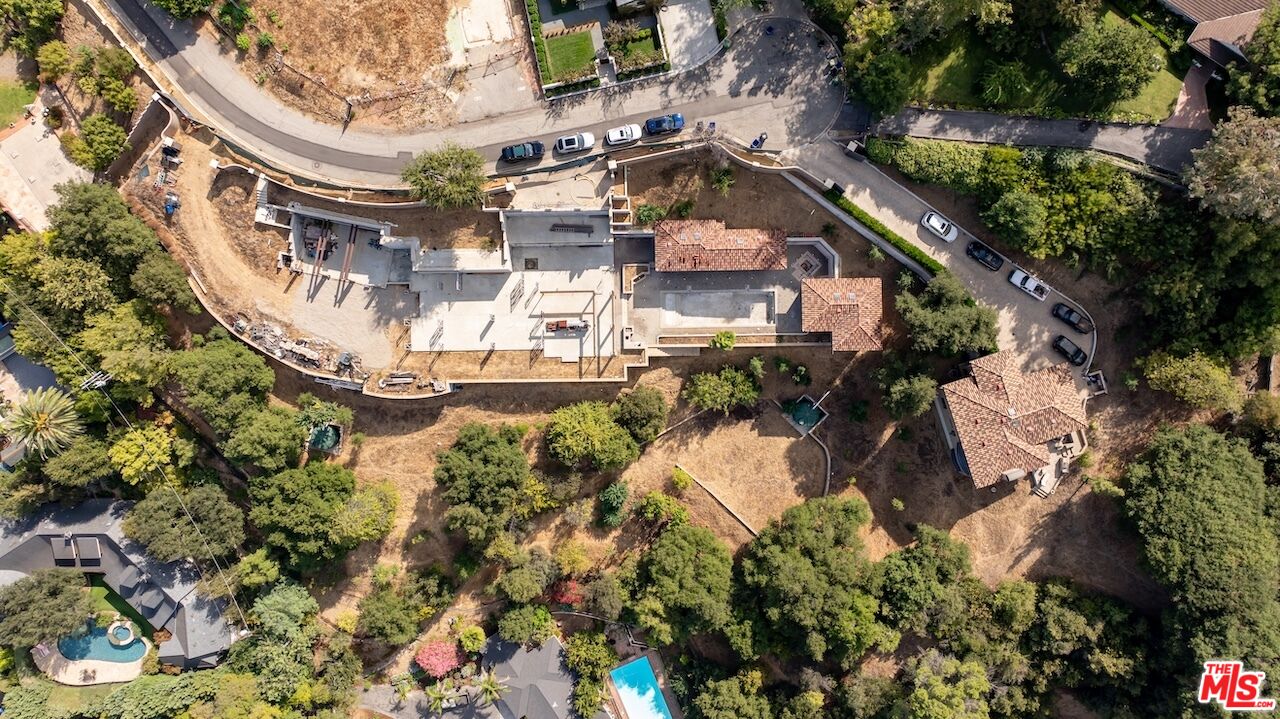 3721 Eureka Dr