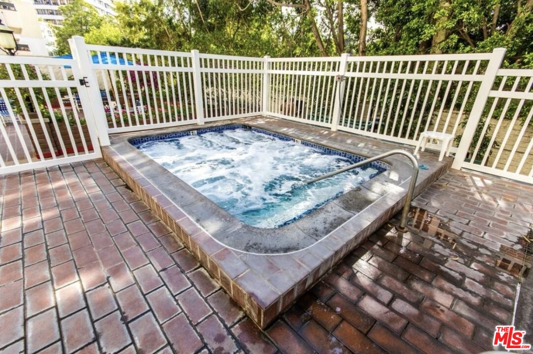 10535 Wilshire Blvd Unit: 1701