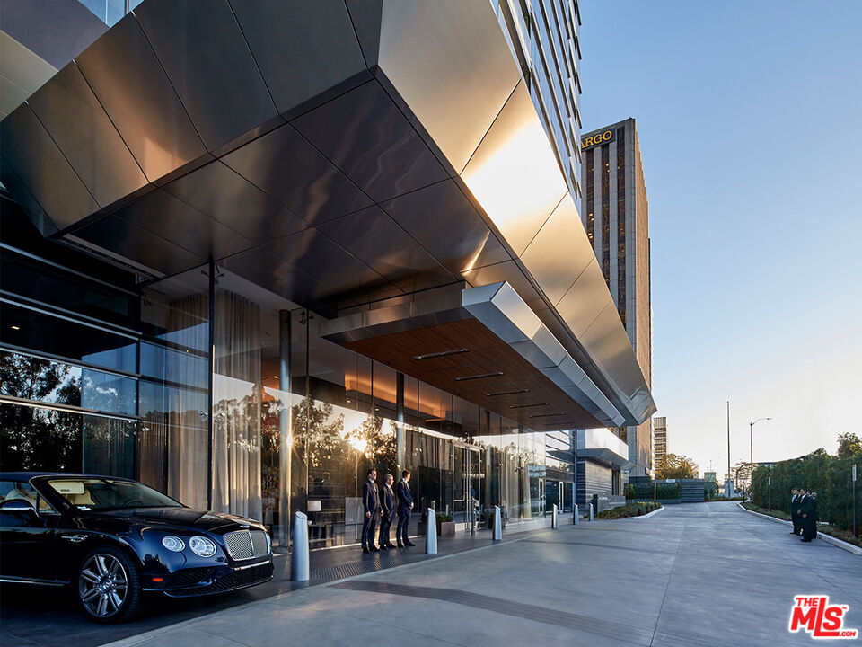 10000 Santa Monica Blvd Unit: 2307