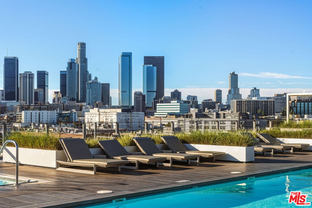 530 S Hewitt St Unit: 539