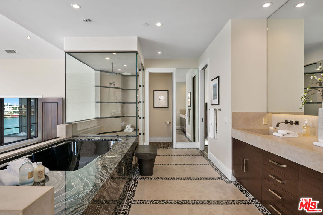 16462 Malden Cir