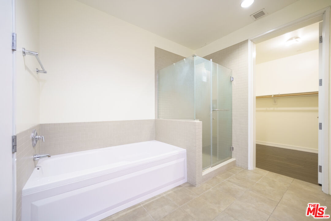 801 S Grand Ave Unit: 1902