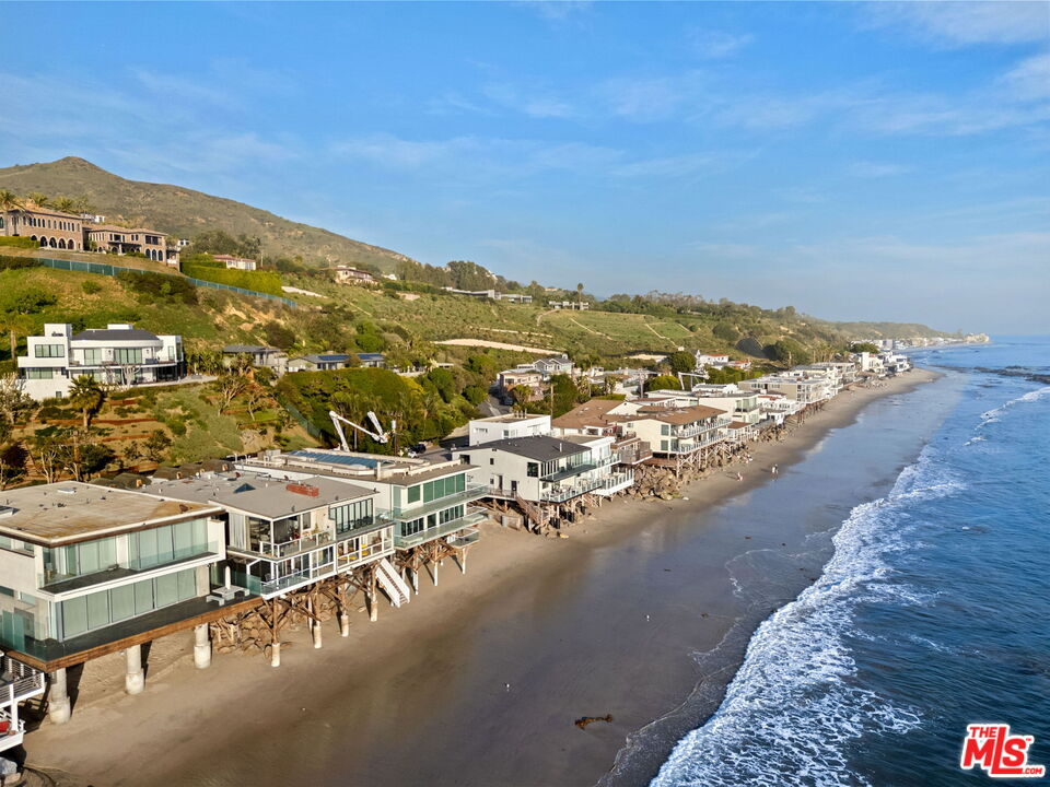 25234 Malibu Rd Unit: 2
