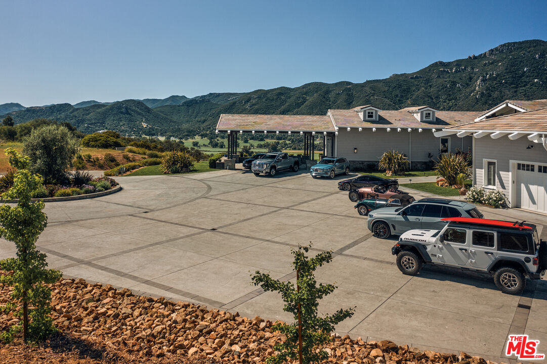 1697 W Potrero Rd