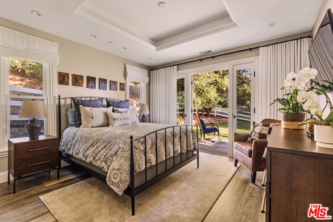 1697 W Potrero Rd