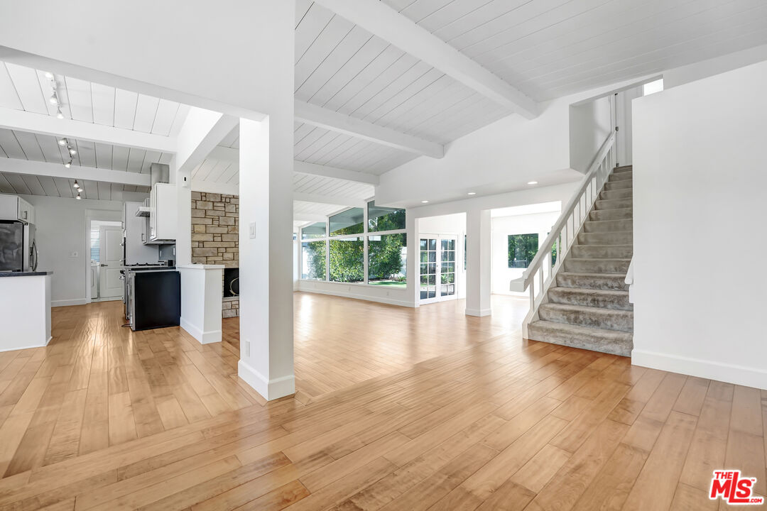 2812 Anchor Ave