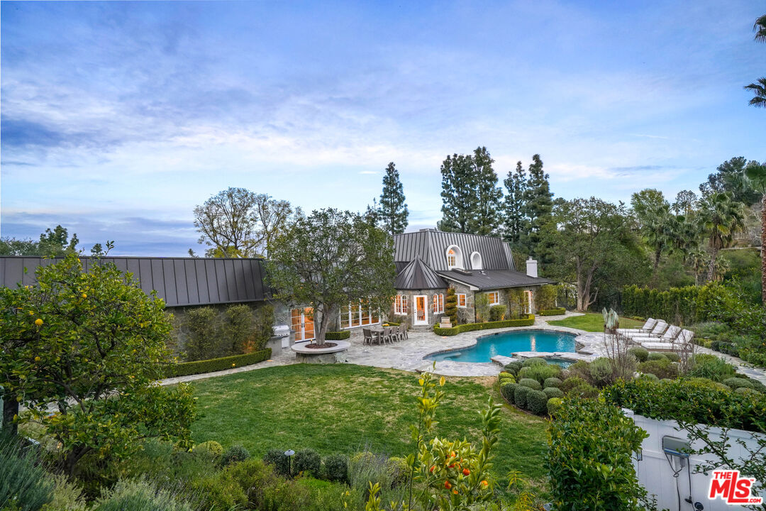 4621 Balboa Ave