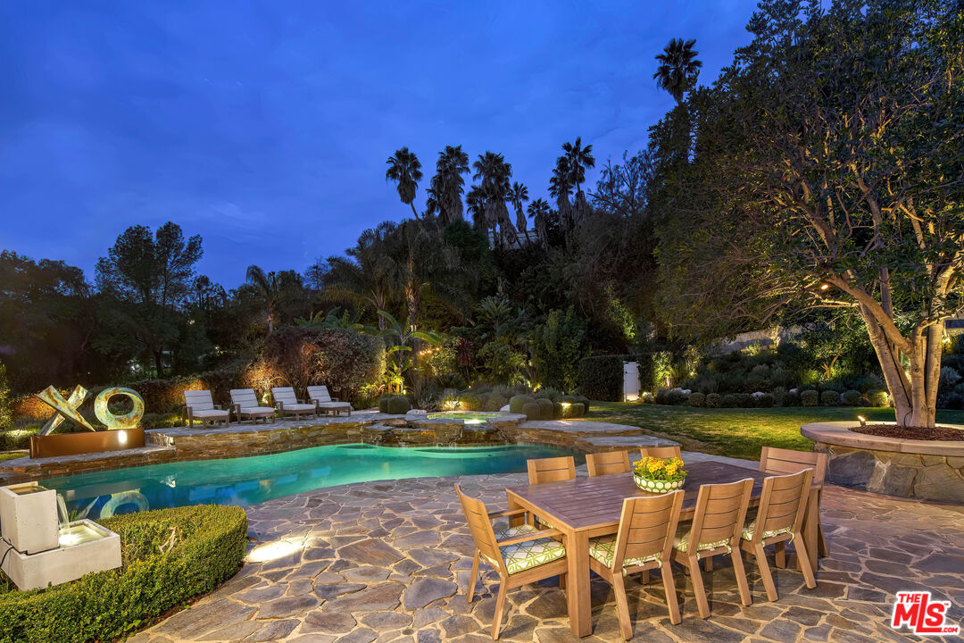 4621 Balboa Ave