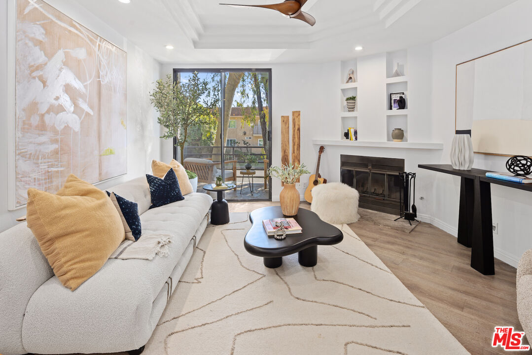 2500 Abbot Kinney Blvd Unit: 7