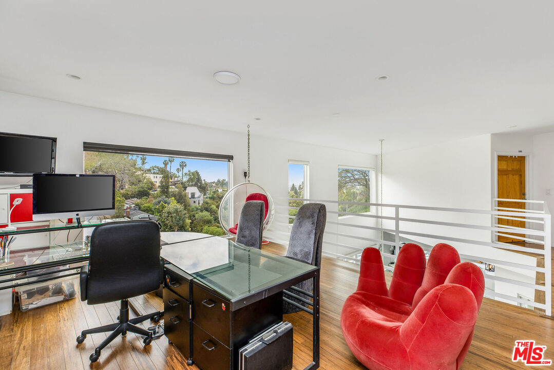 2350 San Marco Dr