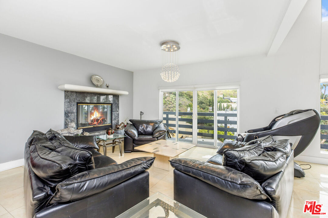 2350 San Marco Dr