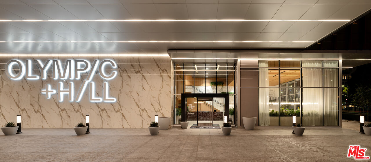 230 W Olympic Blvd Unit: TH 504