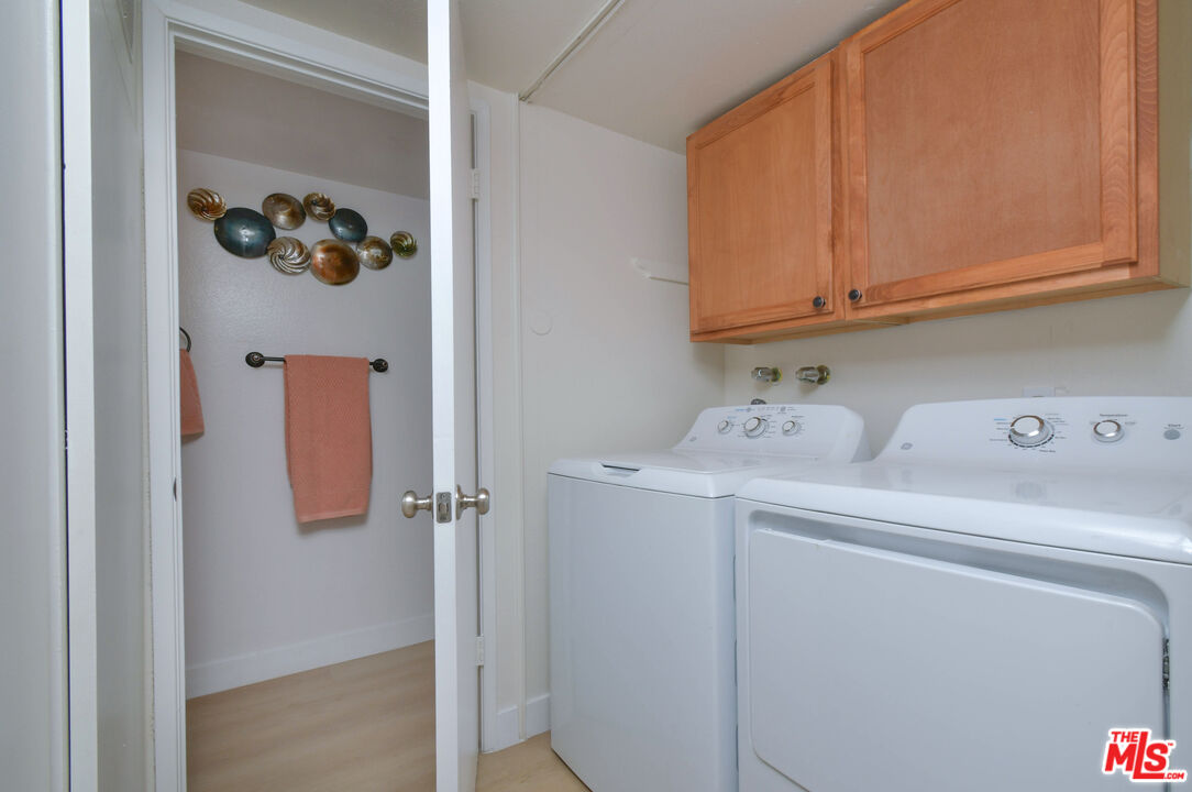 10341 Canoga Ave Unit: 22
