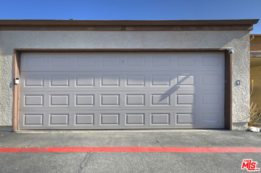10341 Canoga Ave Unit: 22