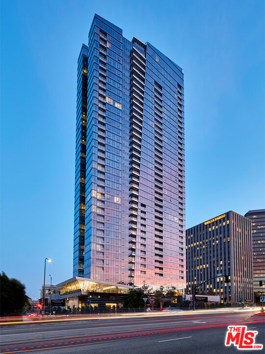 10000 Santa Monica Blvd Unit: 1003