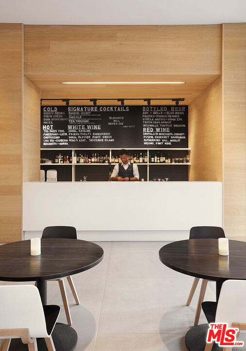 10000 Santa Monica Blvd Unit: 1003