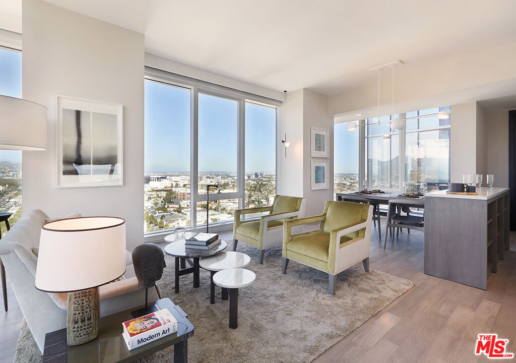 10000 Santa Monica Blvd Unit: 1003