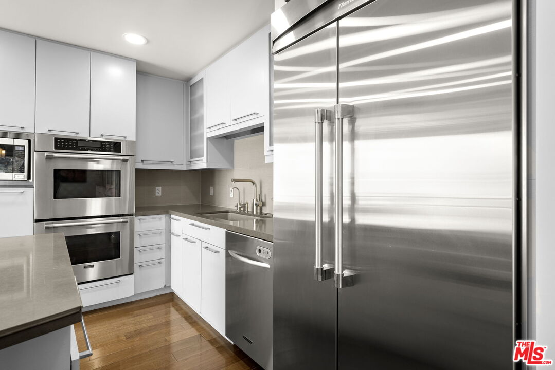 907 Lincoln Blvd Unit: PH 302
