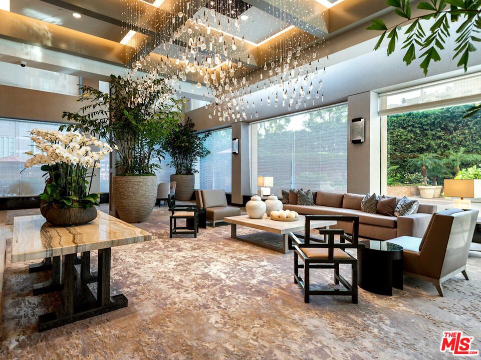 10560 Wilshire Blvd Unit: 603