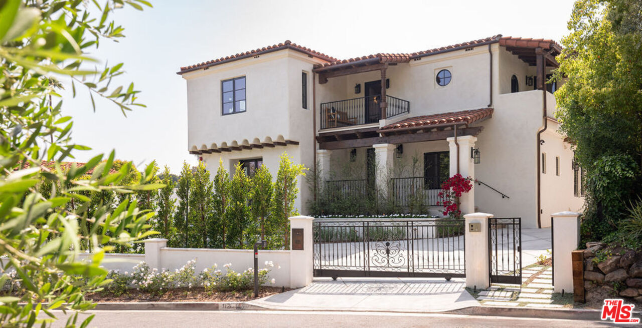 1121 Tower Rd