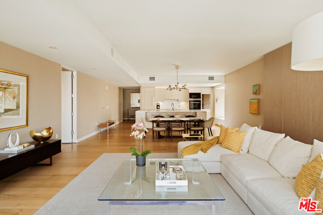 6250 Hollywood Blvd Unit: 8M