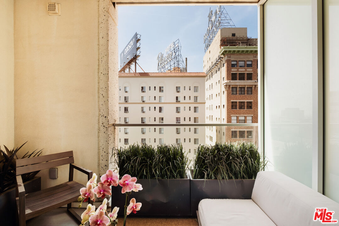 6250 Hollywood Blvd Unit: 8M
