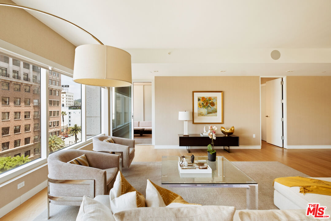 6250 Hollywood Blvd Unit: 8M