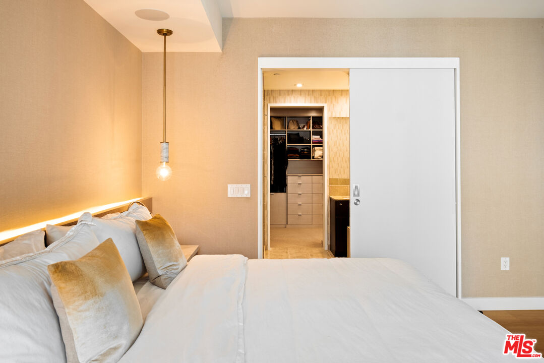 6250 Hollywood Blvd Unit: 8M