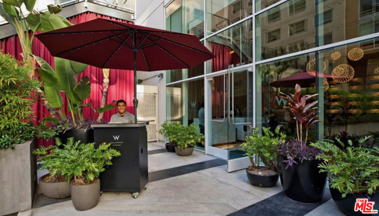 6250 Hollywood Blvd Unit: 8M
