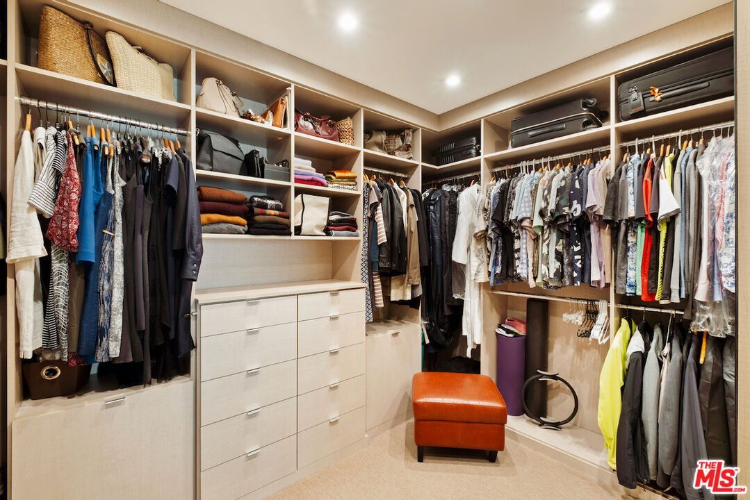 6250 Hollywood Blvd Unit: 8M
