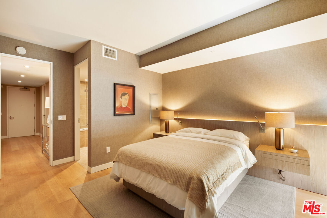 6250 Hollywood Blvd Unit: 8M
