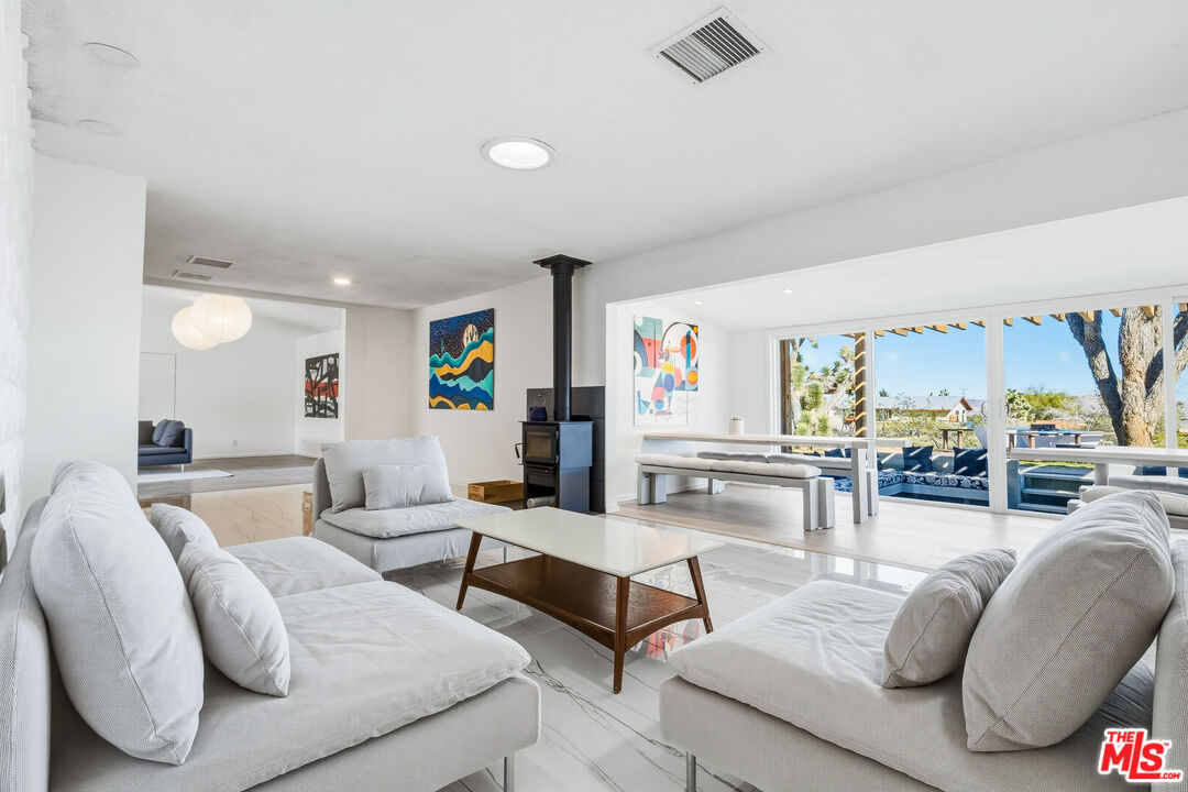 61194 Prescott Trl