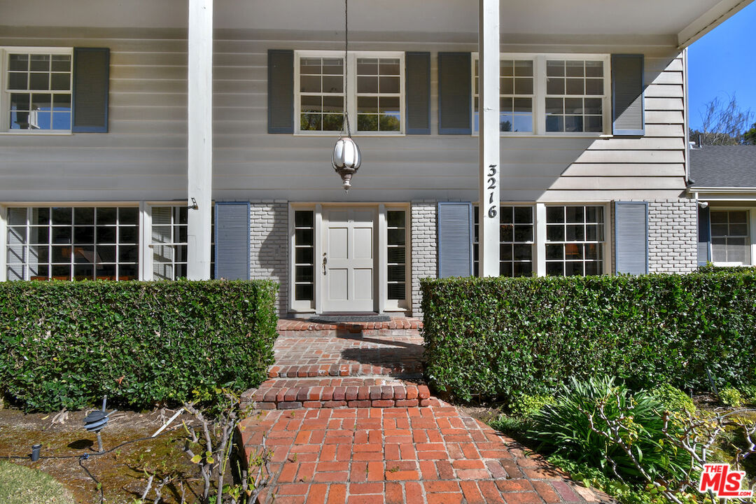 3216 Fryman Rd