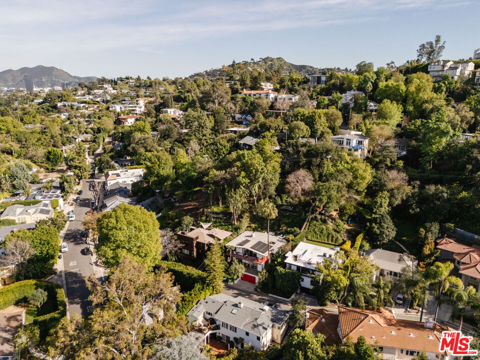 3688 Buena Park Dr