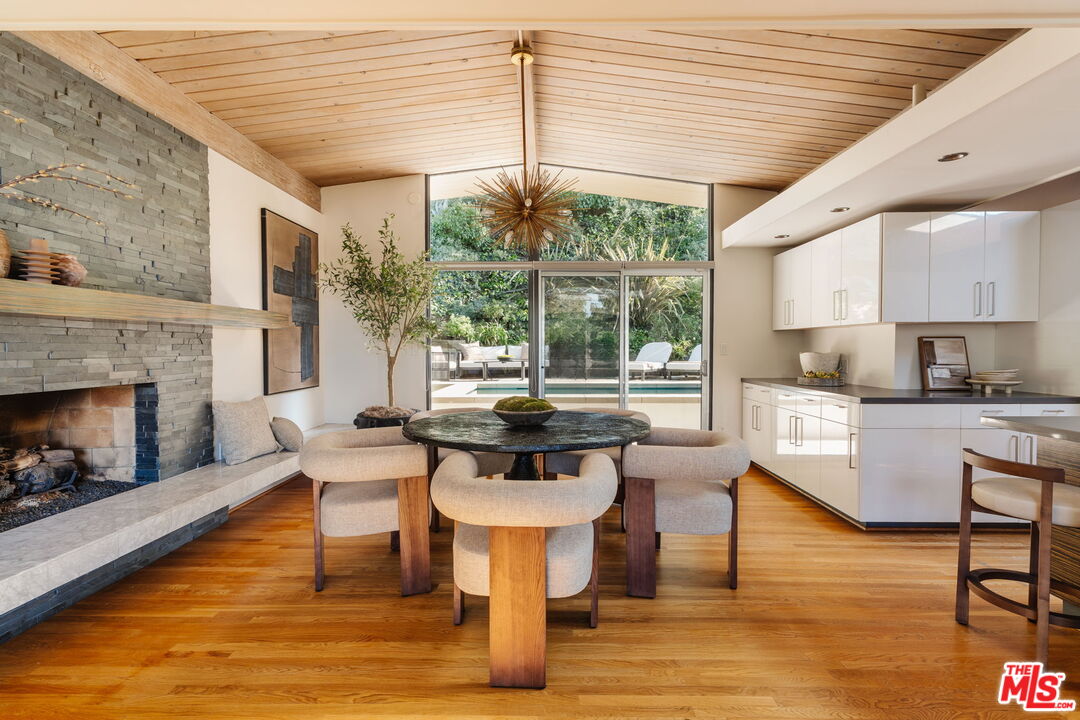 3688 Buena Park Dr