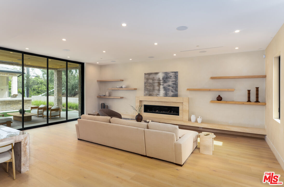 5831 Fitzpatrick Rd