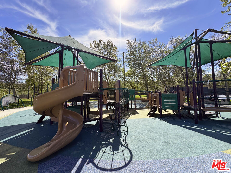 12457 Osprey Ln Unit: 3