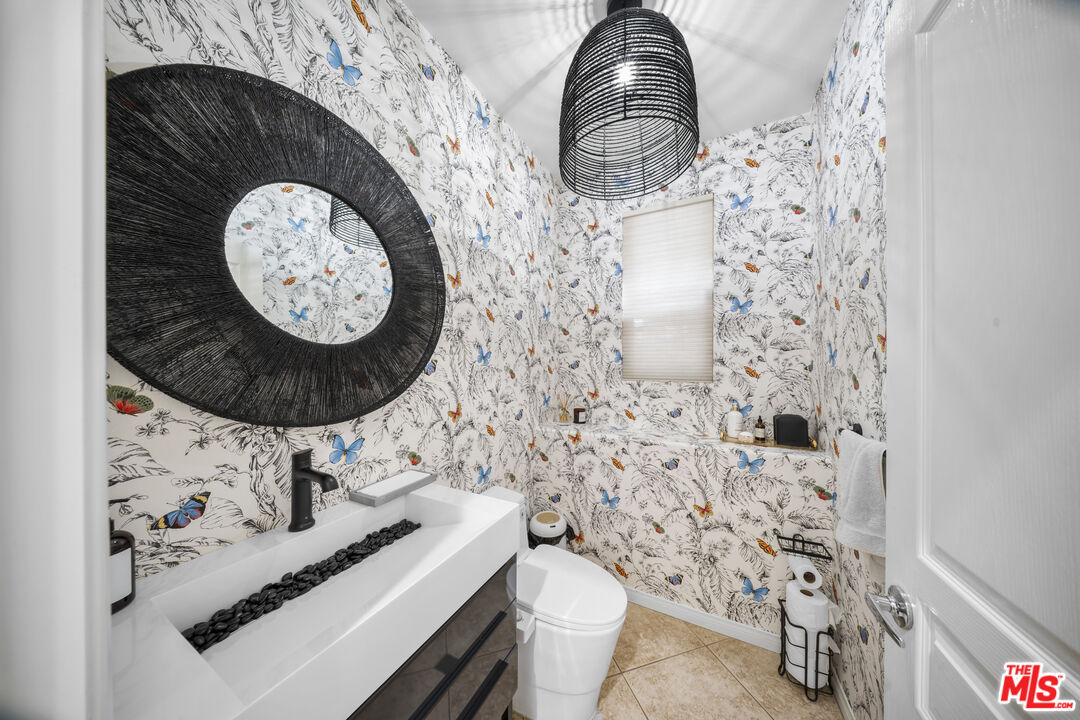 18330 Hanan Ct