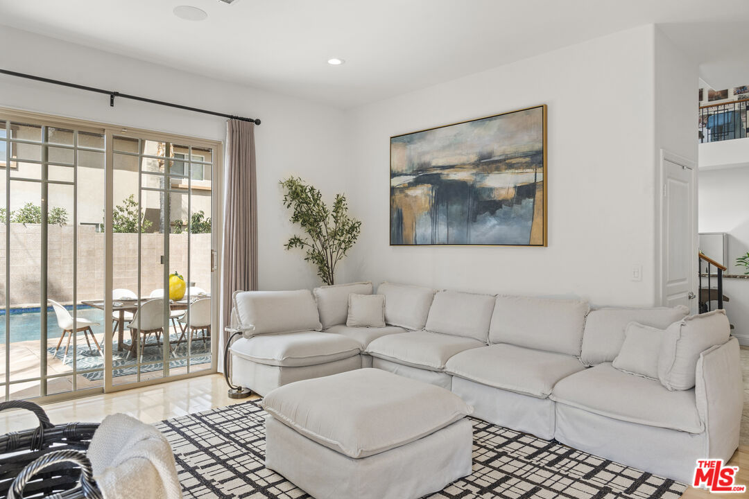18330 Hanan Ct